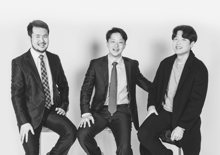 culture - team photo - web(mobile)